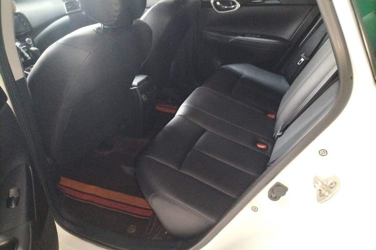 Used Nissan Sylphy 2022 Classic 1.6XL CVT Luxury Edition Left Rear Seat