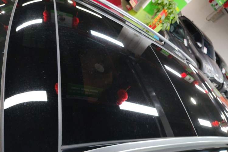 Used Mercedes-Benz GLC 2023 Facelift GLC 260 L 4MATIC Dynamic Version 5 Seats Roof