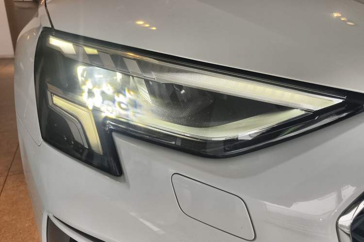 Used Audi A3 2021 Sportback 35 TFSI Fashionable Sports Model Right Front Headlight