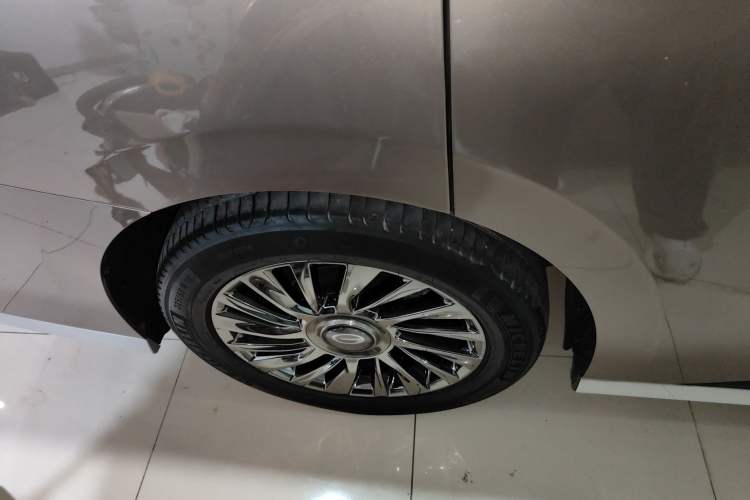 Used GAC Trumpchi M8 2023 Zongshi Series Dual-Motor YuZun Edition
