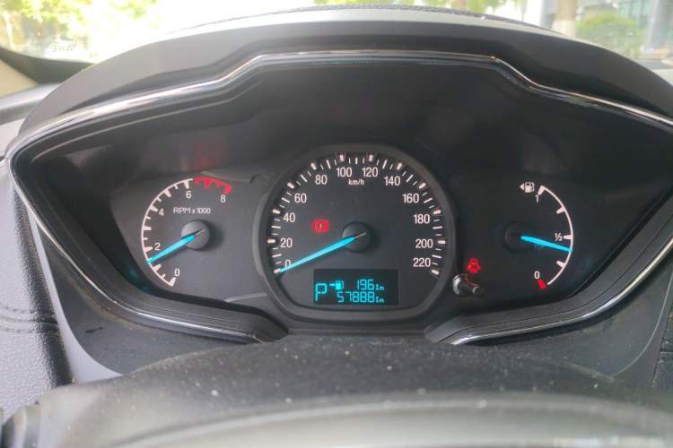 Used Ford Escort 2015 1.5L Automatic Fashion Model