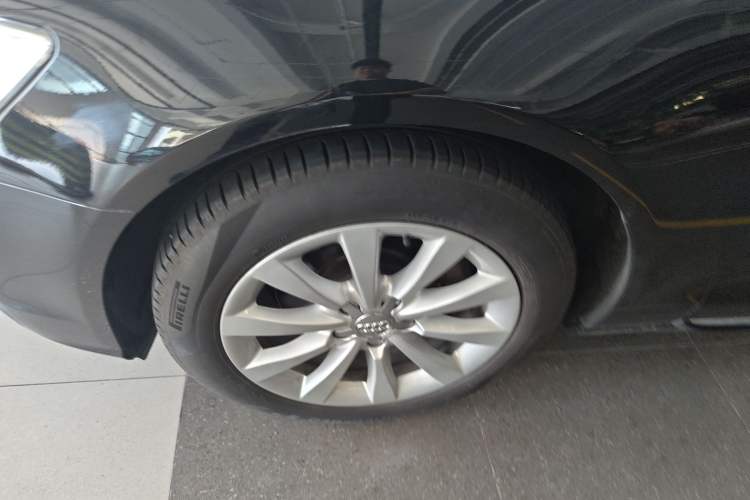 Used Audi A6L 2014 30 FSI Luxury Model Left Front Wheel Hub