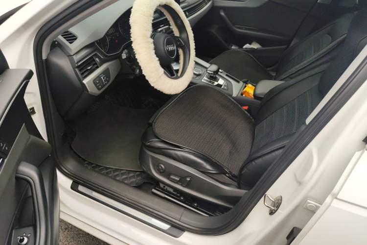 Used Audi A4L 2017 Plus 40 TFSI Ambition Model