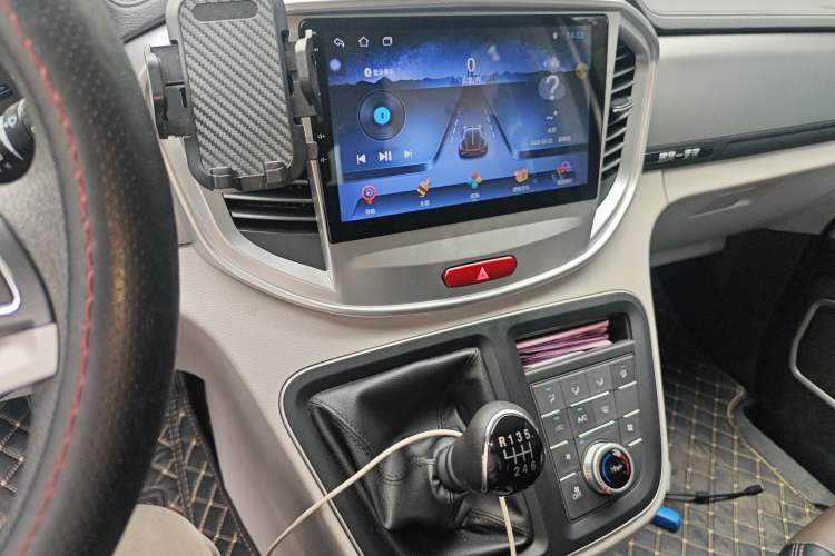 Used JAC Refine M4 2020 2.0 CTI Diesel Manual Jingrui Model China VI Standard Audio And AC Panel