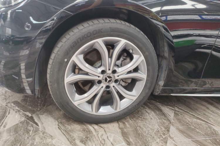 Used Mercedes-Benz E-Class 2021 Restyled E 300 L Sporty and Stylish Edition
