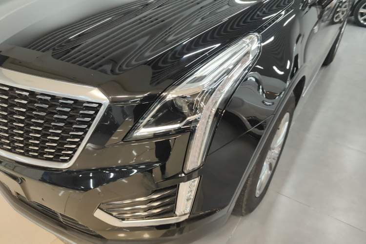 Used Cadillac XT5 2022 2.0T Two-Wheel Drive Luxury Version
