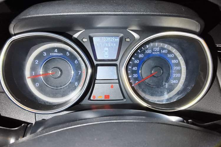 Used Hyundai Elantra (5th Generation / Langdong) 2013 1.6L Automatic Leading Model