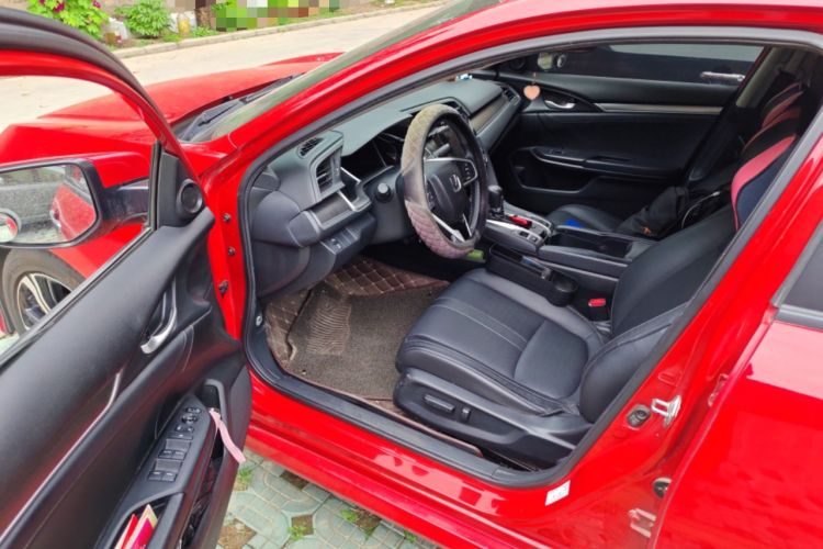 Used Honda Civic 2016 220TURBO CVT Prestige Edition Driver Seat