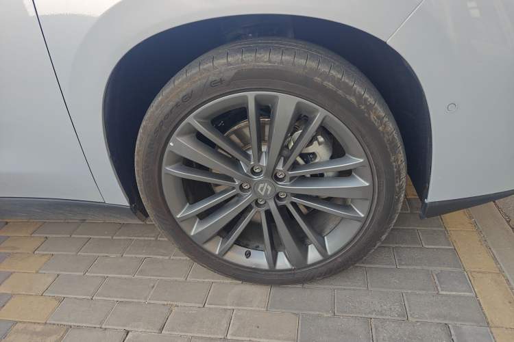 Used Leapmotor C16 2026 All-Electric 630 LiDAR Zhizun Edition 6 Seats
