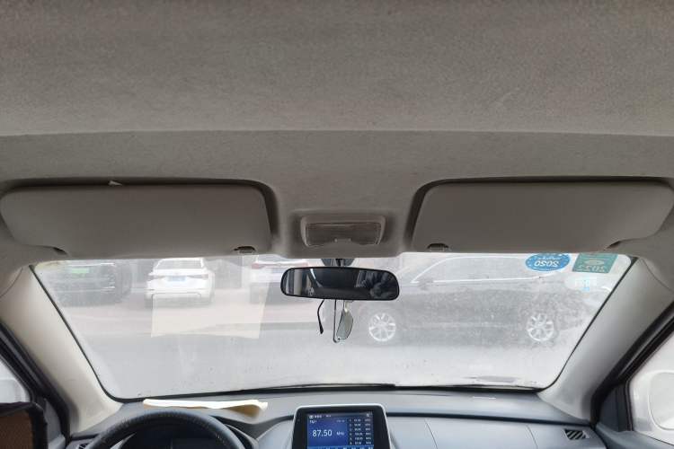 Used Dongfeng Fengon 330 2018 1.5L 330S Premium Edition China V DK15
