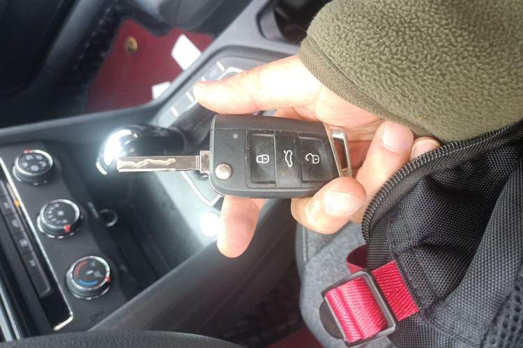 Used Volkswagen Tharu 2022 280TSI Two-Wheel Drive Trend Edition Vehicle Key