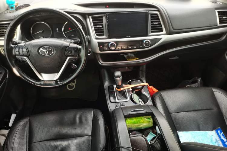 Used Toyota Highlander 2015 2.0T Four-Wheel Drive Luxury Edition 7-Seater
