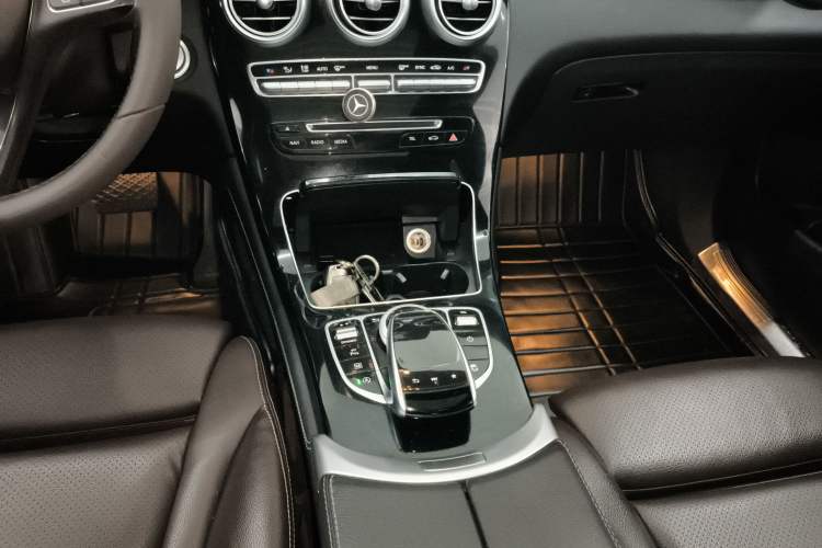 Used Mercedes-Benz GLC 2018 Facelift GLC 200 4MATIC
