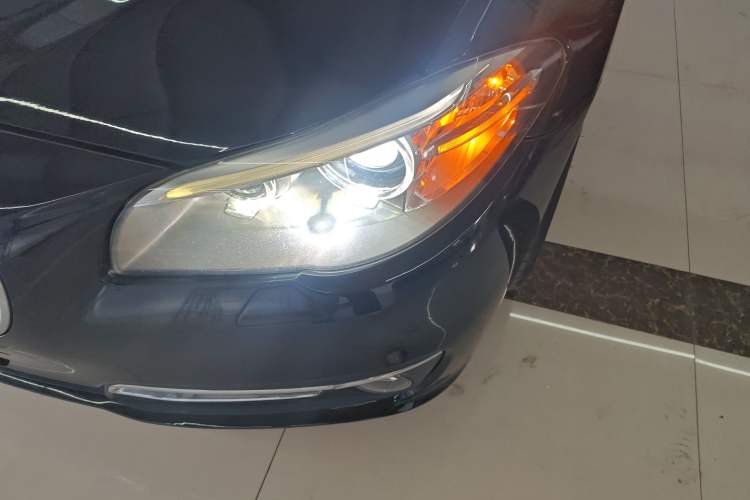 Used BMW 5 Series 2014 525Li Luxury Design Package