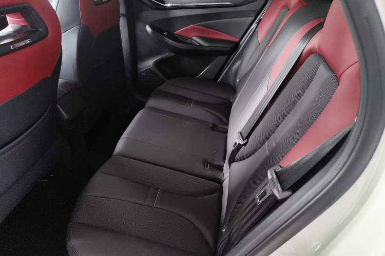 Used CHANGAN OSHAN X5 2021 1.5T DCT Prestige Edition
