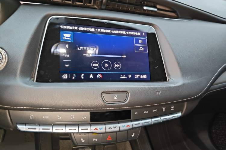 Used Cadillac XT4 2018 28T Two-Wheel Drive Leading Version Audio And AC Panel