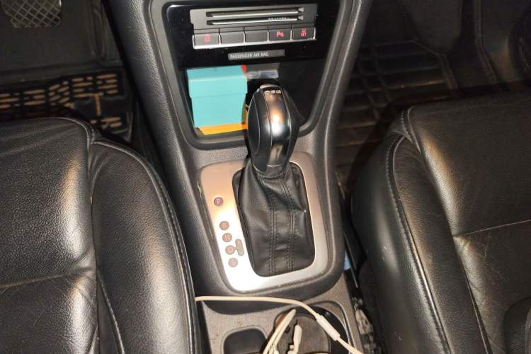 Used Volkswagen Sharan 2013 1.8TSI Standard Model
