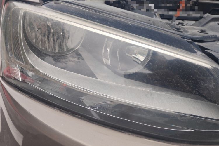 Used Volkswagen Sagitar 2014 Revised Version 1.6L Automatic Leading Edition
