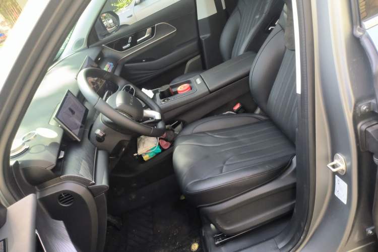 Used Chery Fengyun T9 2025 120 Long-Range Luxury Version 5 Seats Lithium Iron Phosphate