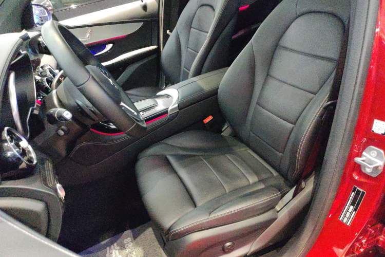 Used Mercedes-Benz GLC Coupe 2020 GLC 260 4MATIC Coupe SUV Left Front Seat