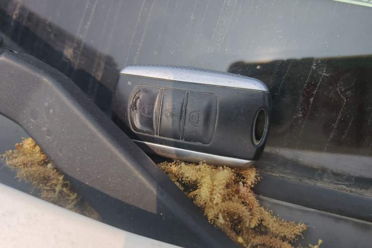 Used Dongfeng Fengon 580 2016 1.5T Manual Luxury Edition Interior 1