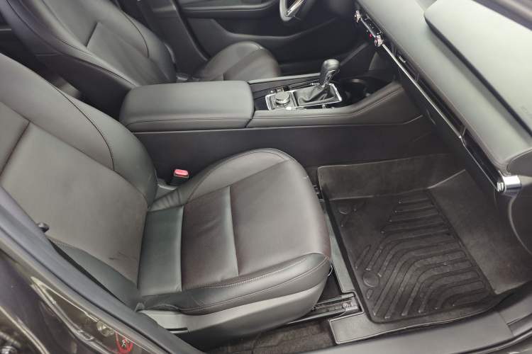 Used Mazda Mazda 3 Axela 2021 2.0L Automatic Zhiyao Edition
