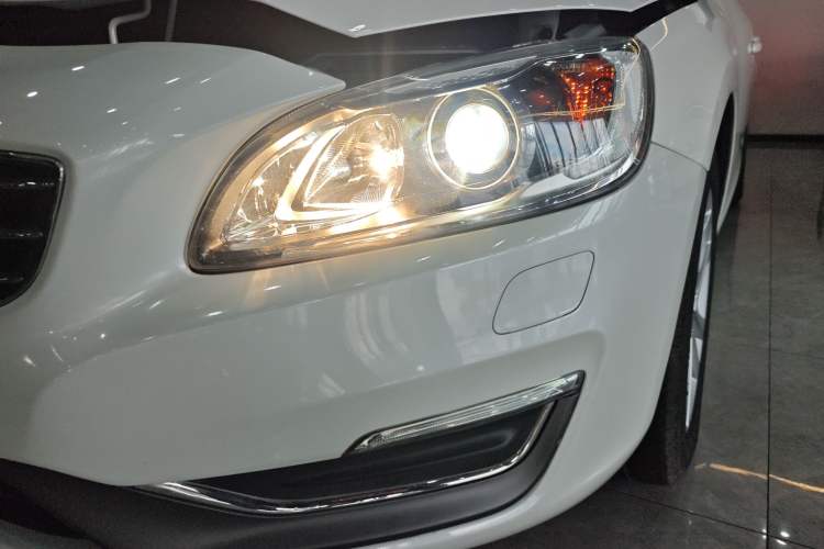 Used Volvo S60 2018 S60L T3 Smart Upgrade Edition
