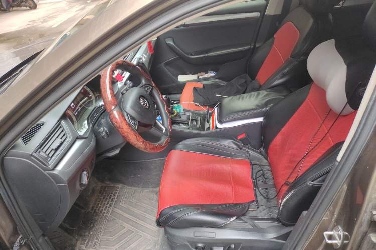 Used Skoda Superb 2018 TSI280 DSG Comfort Edition China V Standard Left Front Seat