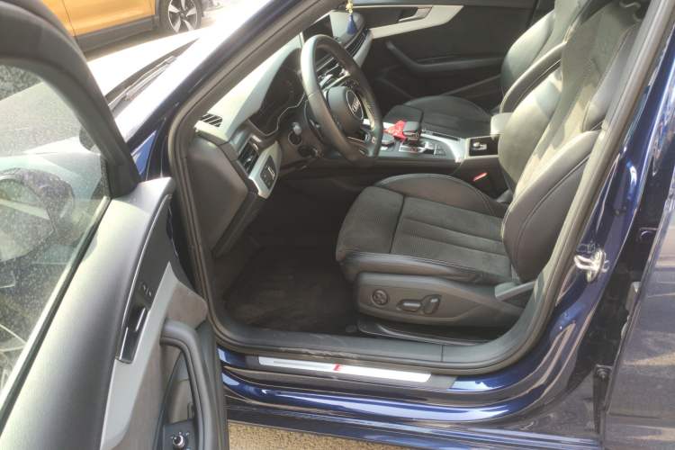 Used Audi A4 2020 Avant Futurist 40 TFSI Luxury Dynamic Model