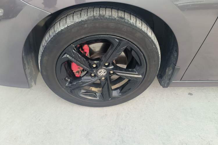 Used MG 5 Scorpio 2022 1.5T Trophy Sport Luxurious Edition