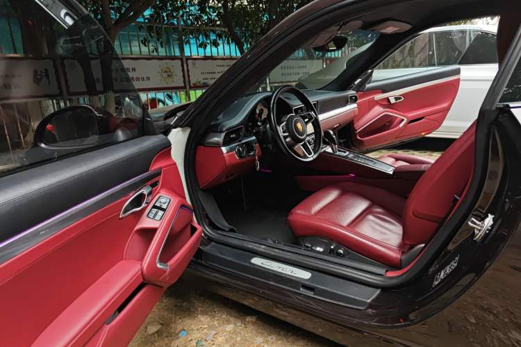 Used Porsche 911 2012 Carrera 3.4L
