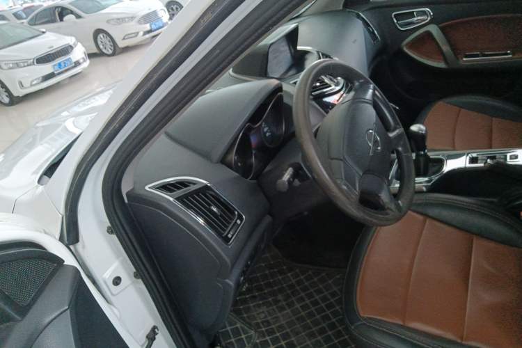 Used Haima S5 2014 1.6L Manual ZhiLe Model