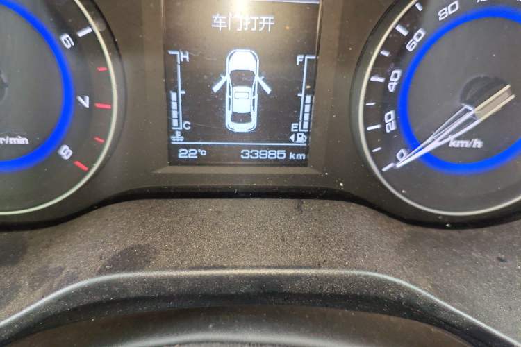 Used CHANGAN Eado DT 2019 1.6L Manual Enjoyment Model China VI Standard Odometer Close Up