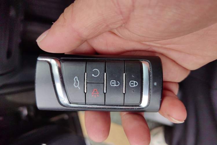 Used GAC Trumpchi GS4 2020 270T Automatic Smart Connectivity Edition Vehicle Key