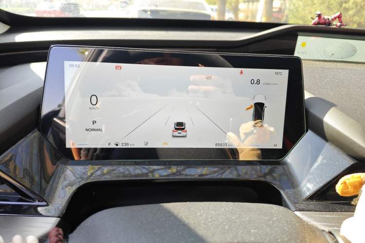 Used CHANGAN OSHAN Z6 2022 Blue Whale 1.5T DCT Smart Edition Instrument Cluster