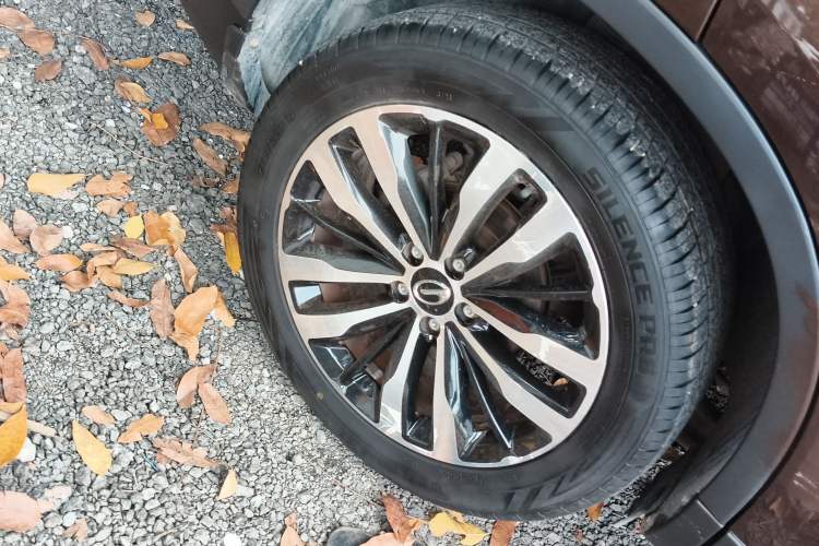 Used GAC Trumpchi GS4 2017 235T Manual Two-Wheel Drive Luxury Edition
