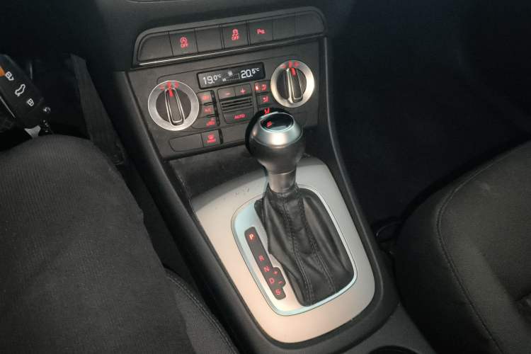 Used Audi Q3 2016 30 TFSI Collector's Edition Intelligent Model
