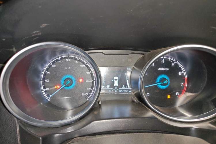 Used Zotye SR7 2017 1.5T CVT Cube Dream Edition
