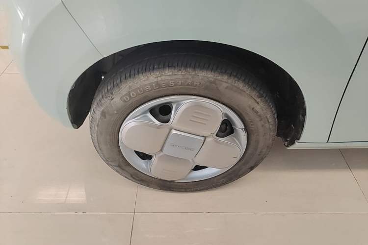 Used Geely Galaxy Panda 2023 Panda Mini 200km Endurance Bear
