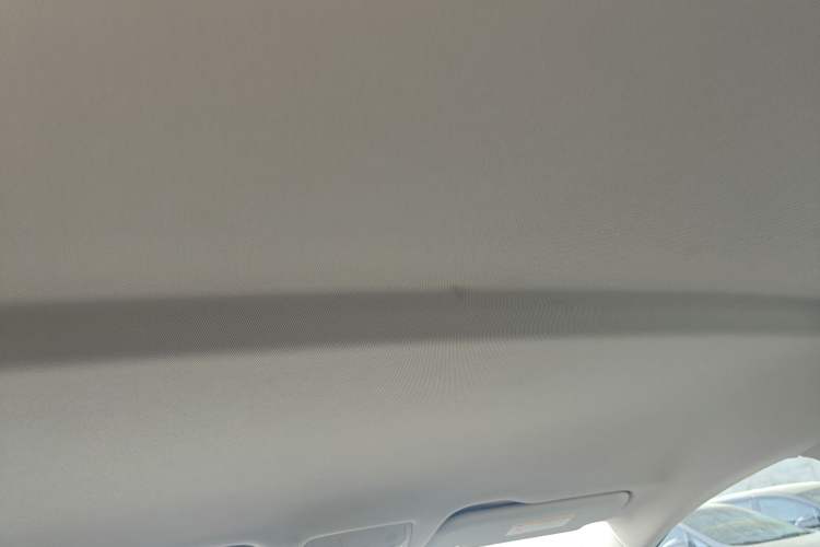 Used Hongqi E-QM5 2021 Online Booking Charging Basic Edition 5 Seats