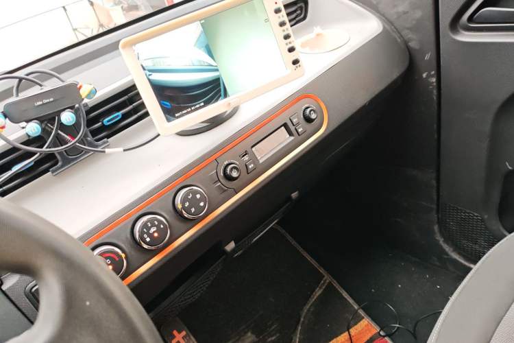 Used Wuling Hongguang MINIEV 2021 Macaron Fashion Edition Lithium-Ion Battery
