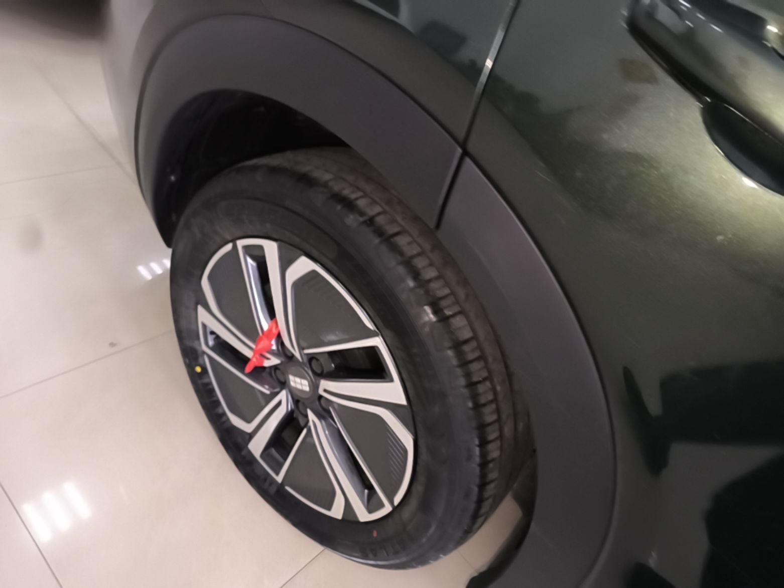 Geely Galaxy Xingjian 7 EM-i 2025 120km Exploration+ Version — снимка 11