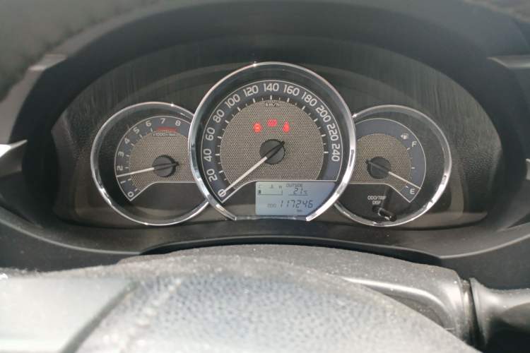 Used Toyota Corolla 2014 1.6L Manual GL