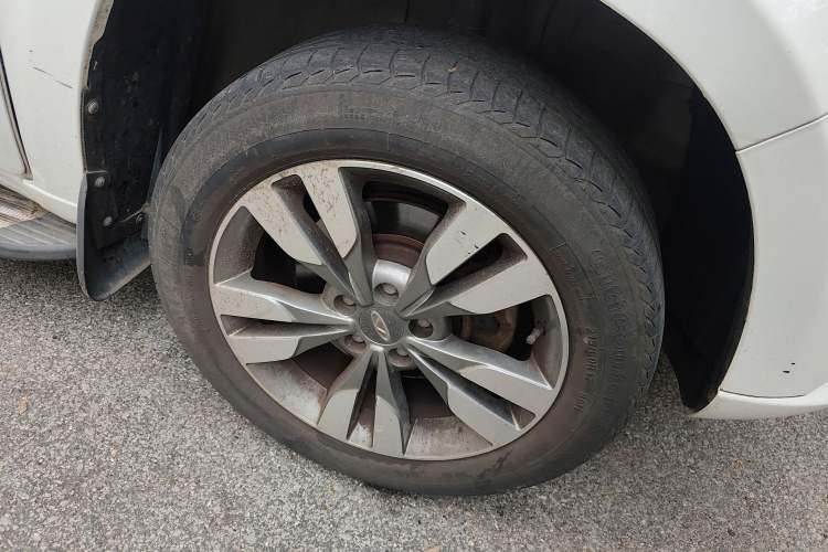 Used Chery Tiggo 3 2016 1.6L Manual ZhiShang Edition
