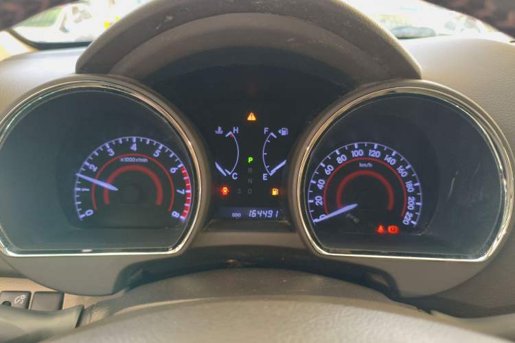 Used Toyota Highlander 2012 2.7L Two-Wheel Drive 7-Seater Luxury Edition Instrument Cluster