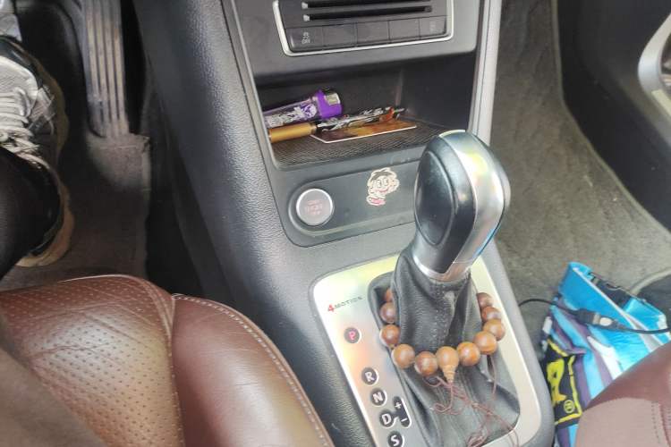 Used Volkswagen Tiguan L 2015 1.8TSI Automatic All-Wheel-Drive Luxury Model
