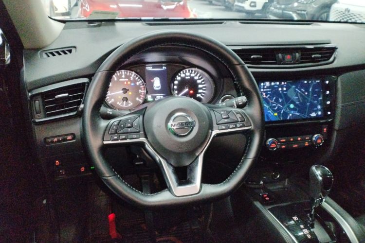 Used Nissan X-Trail 2023 Classic 2.0L Two-Wheel Drive Smart Connect & Comfort Edition