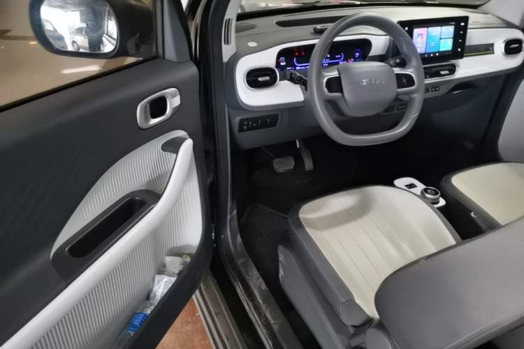 Used Geely Galaxy Panda 2025 210km Panda Kart
