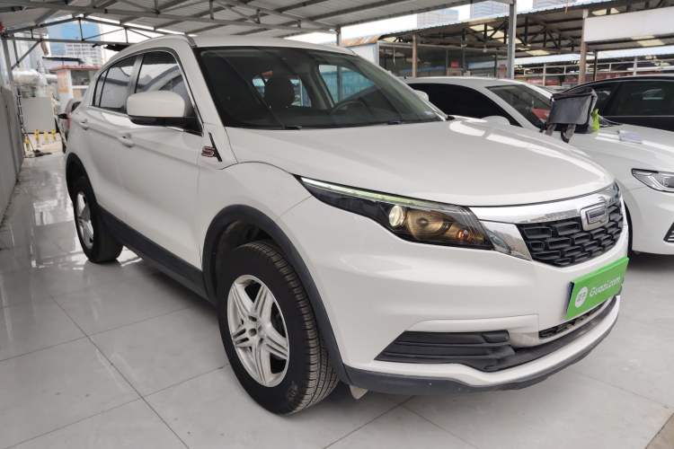 Used Qoros 5 2018 Revised Version 1.6T Automatic Leading Edition