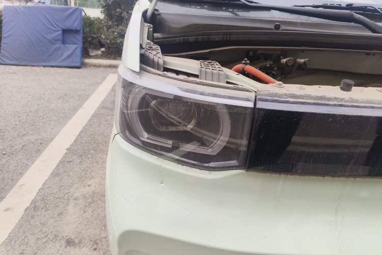 Used Wuling Hongguang MINIEV 2022 Macaron Premium Model – Lithium Iron Phosphate